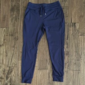 HALARA Joggers with Elastic Waistband